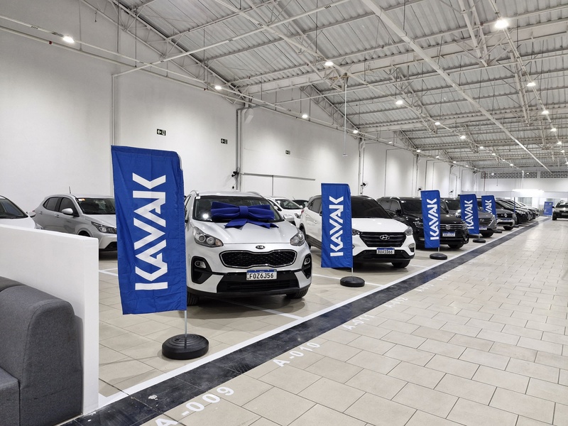 Kavak inaugura loja em Santo André com amplo portfólio de veículos seminovos